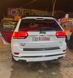 جیپ گراند شیرۆکی